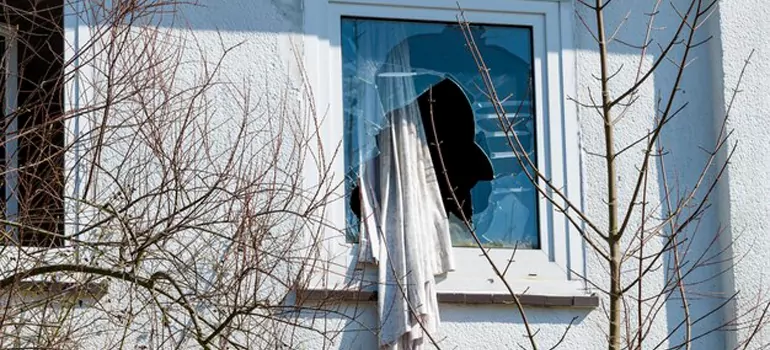 Storm Window Installation Contractors in Pittsburg, CA
