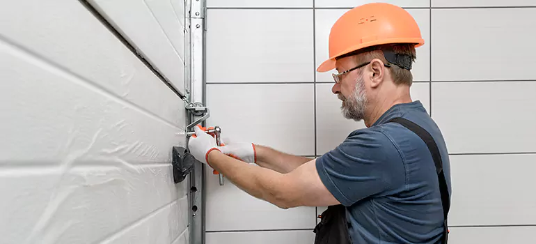 Garage Door Repair in Pittsburg